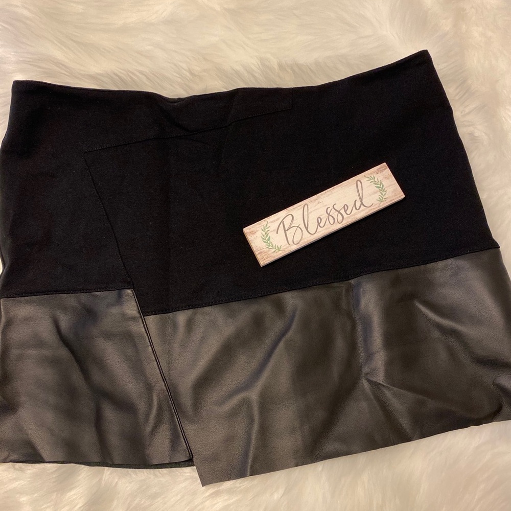 Peyton Jensen skirt